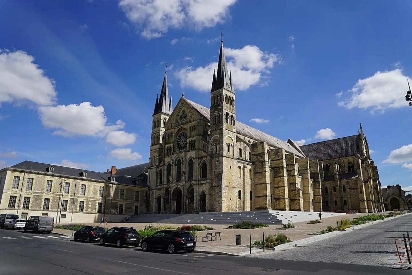 דירות ריימס Cathedrale/Centre/Free Parking מראה חיצוני תמונה
